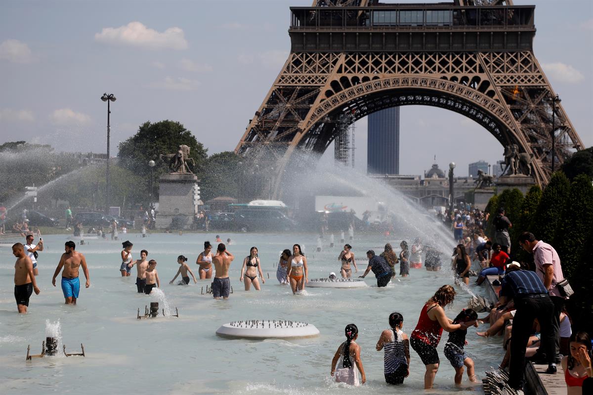 Onda de calor na Europa causa mortes por superaquecimento e danos
